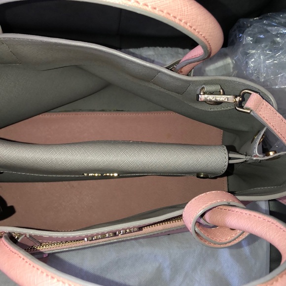 NWOT Calvin Klein Handbag 👜 - Picture 5 of 12